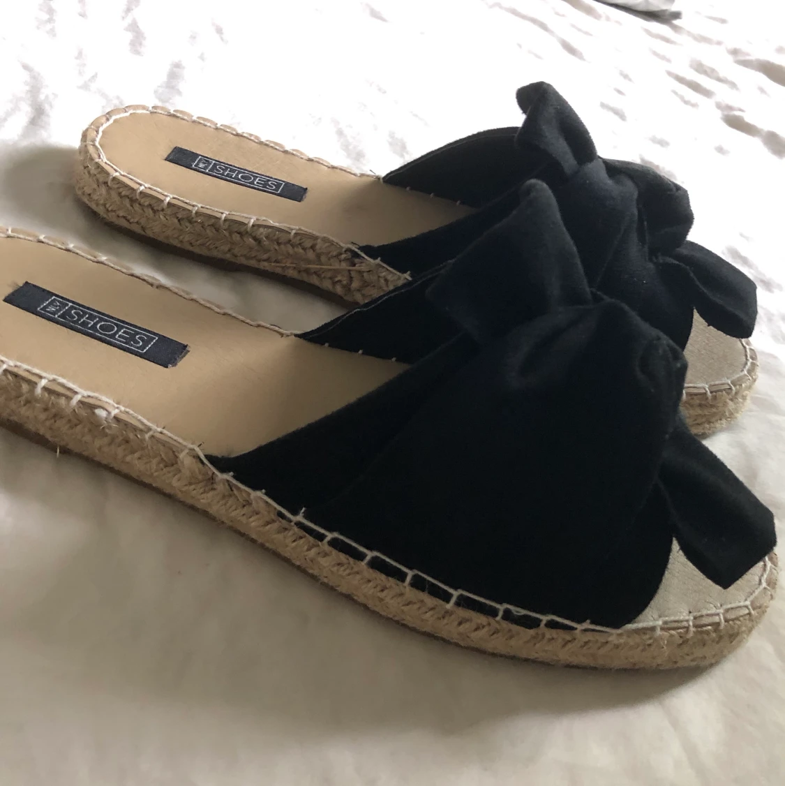 Tofflor/sandaler  - 90