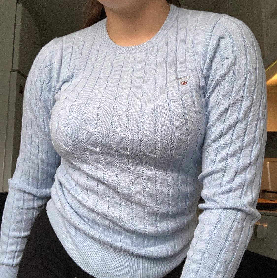 Gant kanelstickad tröja