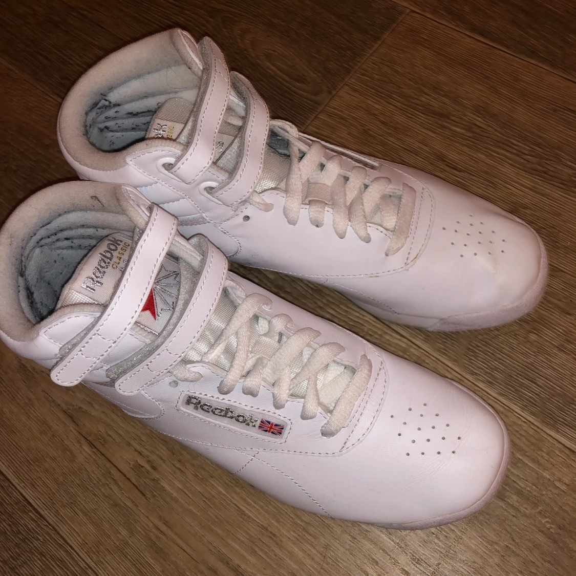 Reebok vita dam skor - 91