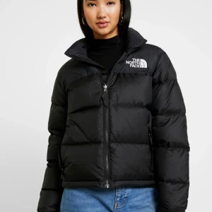 The north face - SÖKER denna i storlek xs-s💖