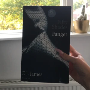Fifty shades of gray böckerna - Alla tre fsog böckerna på danska 130kr för varje bok eller alla tre för 350