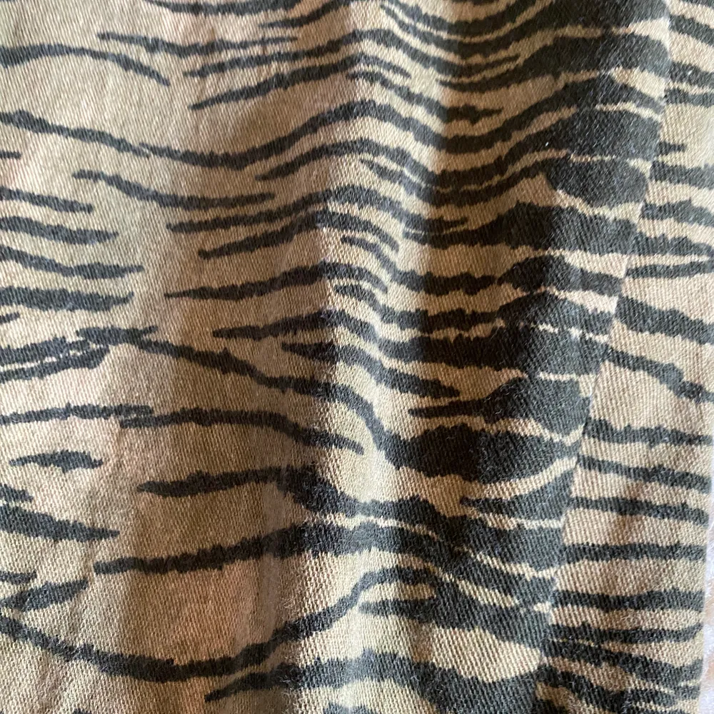 Ett av mina tidigare favoritplagg! As sköna och fina zebra byxor!. Jeans & Byxor.