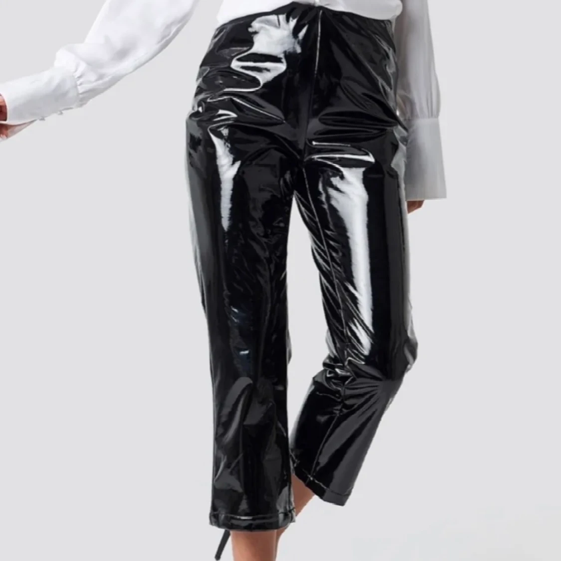 Lackbyxor från nakd