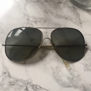  - Mörka pilotglasögon från 80-talet 