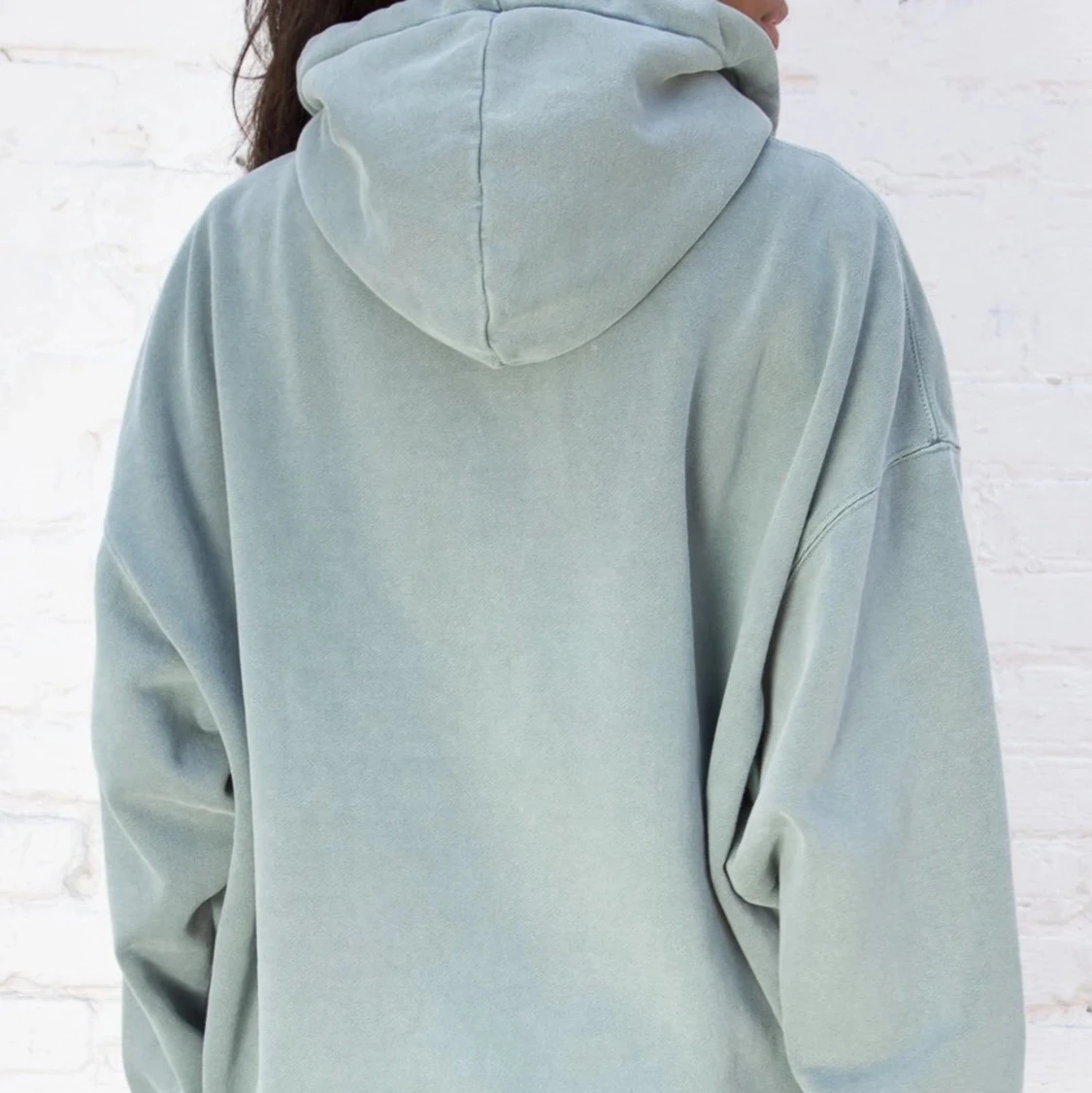 BRANDY MELVILLE ZIP UP HOODIE - 90