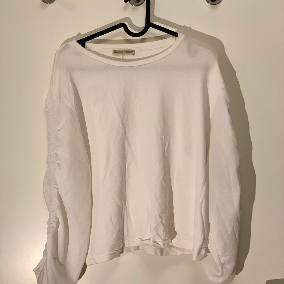 Vit zara tröja 
