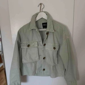 Jacka - Zara jacka 