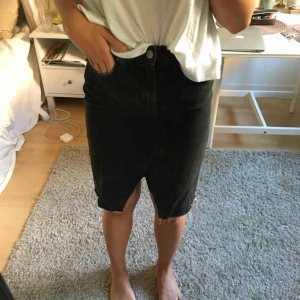  - snygg jeanskjol från hm