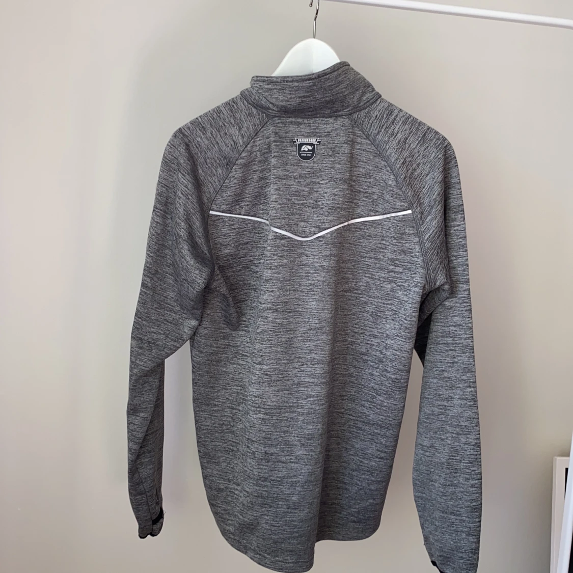 Tränings tröja  - 90