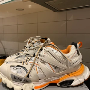 Balenciaga  - Använda 1-2 gånger, cond 9/10