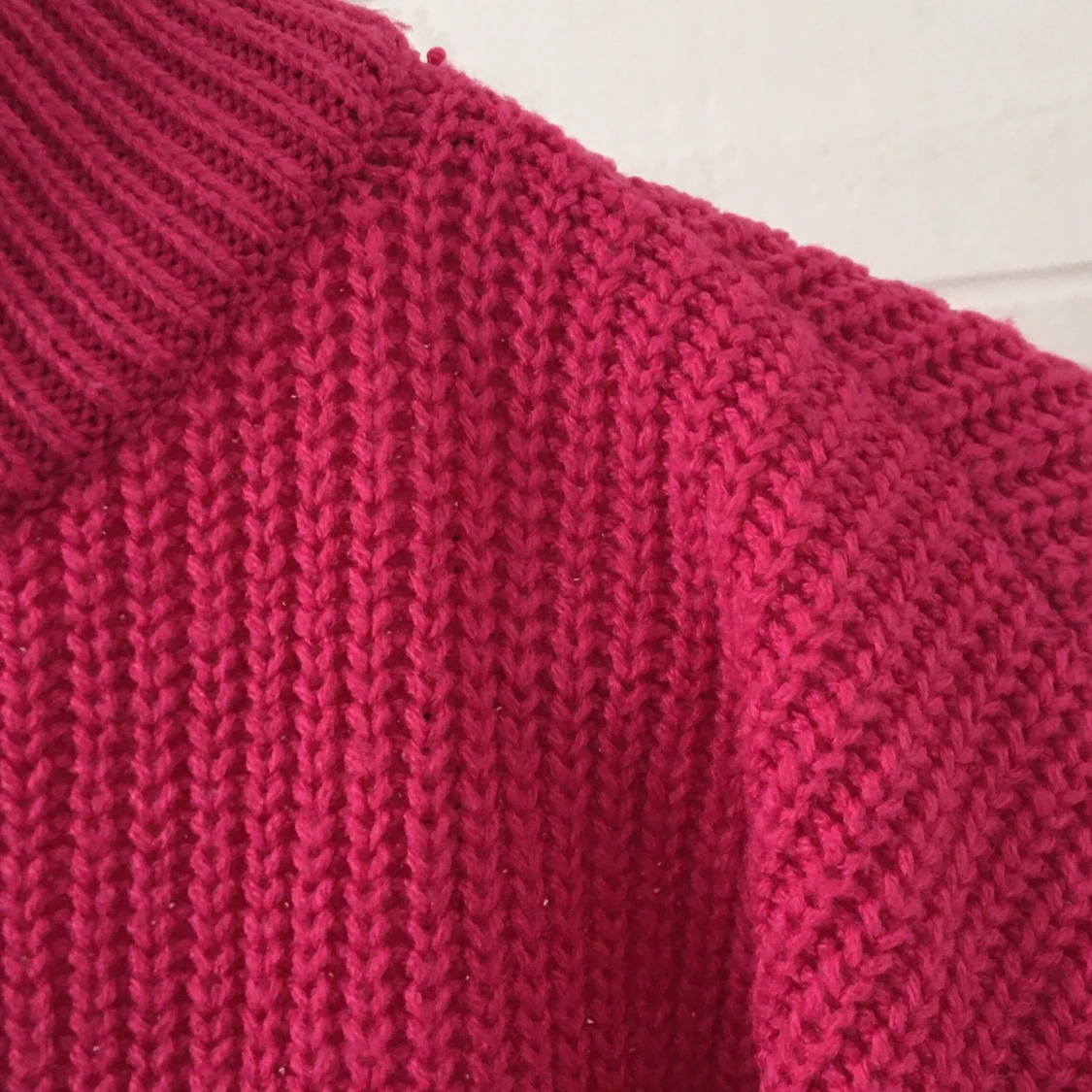 Rosa stickad tröja - 91