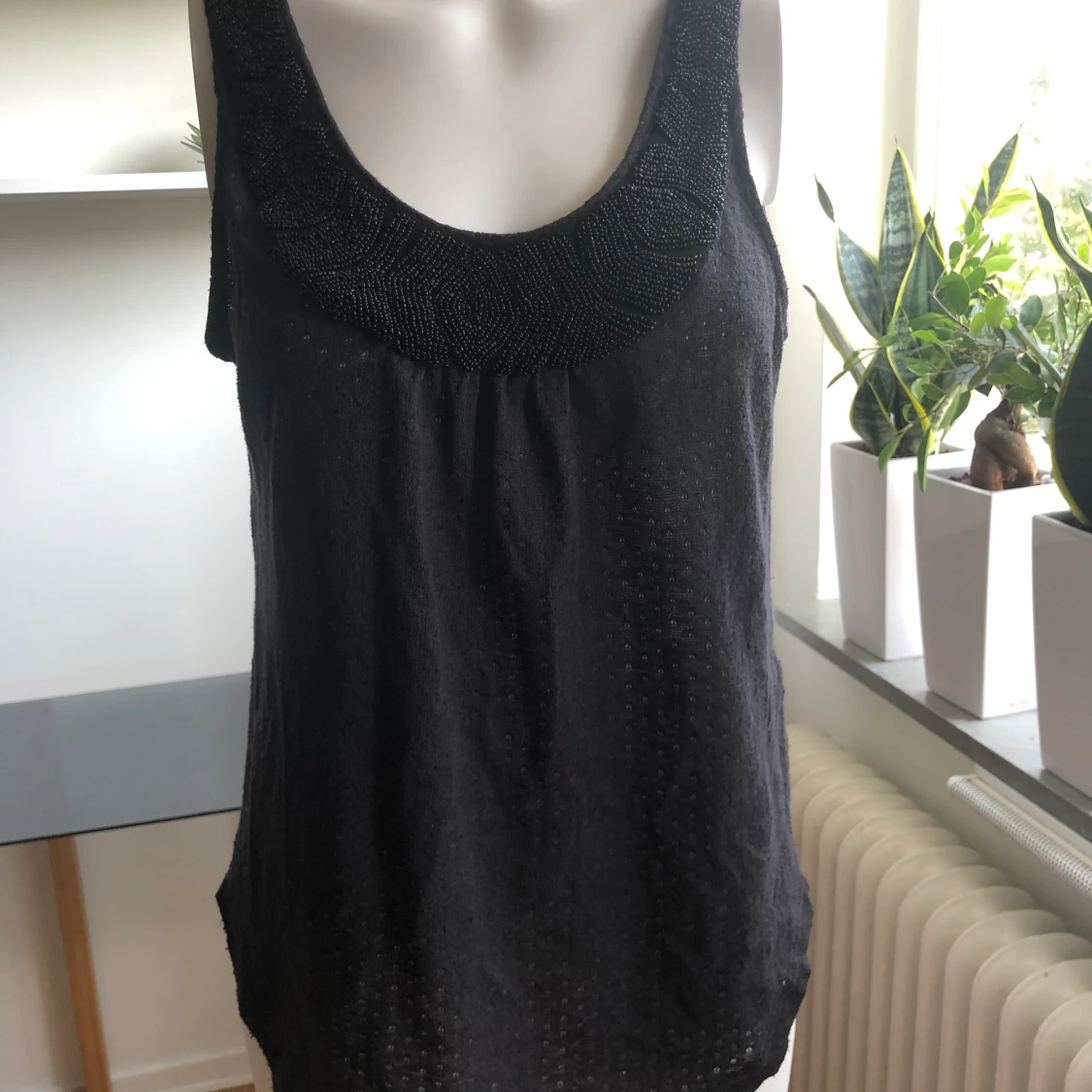 Linne med pärlor NOA NOA