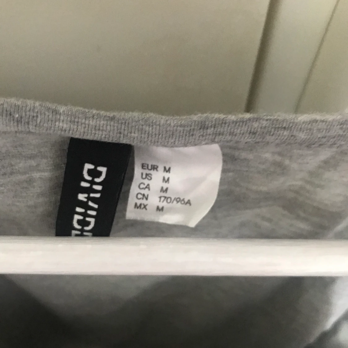 Kort tröja storlek m - 91