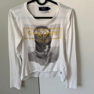 Skitcool långärmad tröja med tryck  - Tröja med tryck, AAASCOOL. Franskat märke. (Ganska liten i storleken för att vara en 176, skulle säga den liknar en S). 