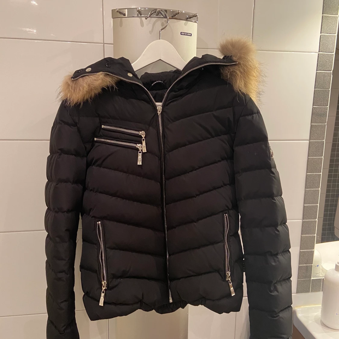 Hollies Chatel Down Jacket - Black