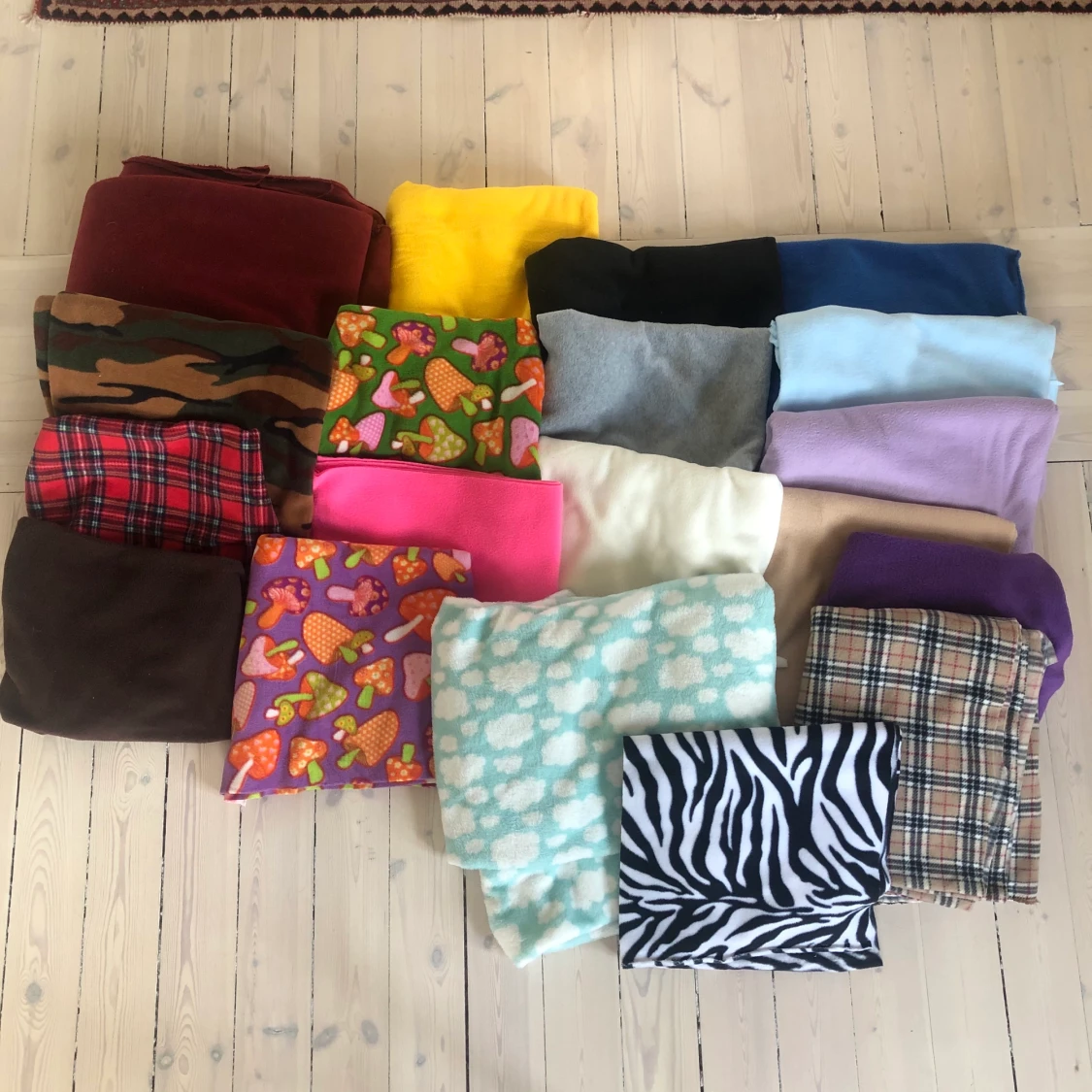 Mössor (-:D Nya tyger!!! - 90