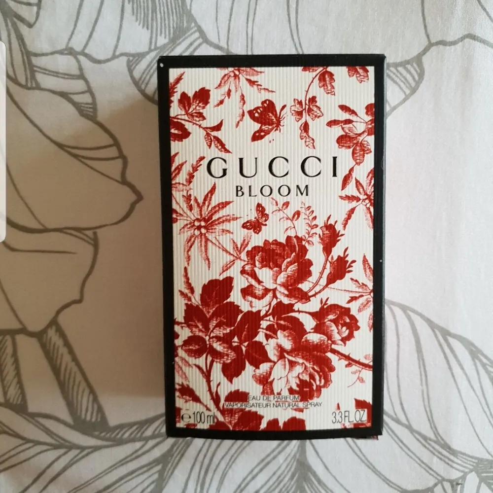 Gucci Bloom parfym helt ny!. Övrigt.