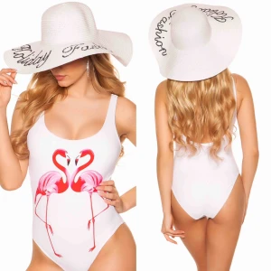  - https://www.nellasshop.com/products/vit-flamingo-baddrakt  FRI FRAKT 