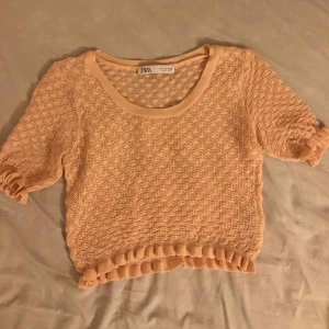 Rosa topp - Mycket finare i verkligheten.  Möts upp eller fraktar/42kr