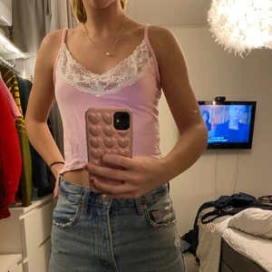 Gulligt linne - Jätte gulligt litet linne i storlek s 🌸🌸