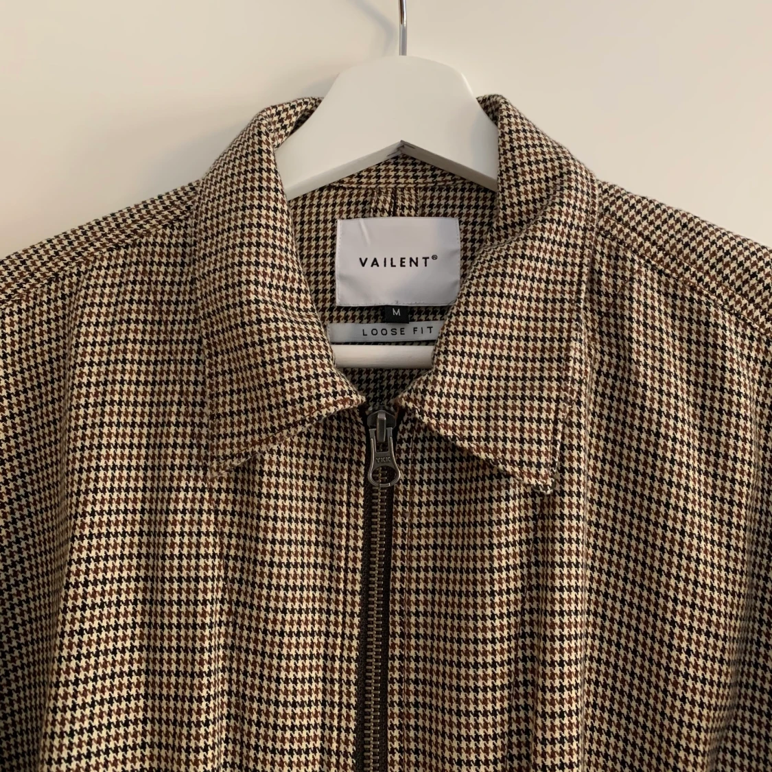 Mönstrad skjortjacka