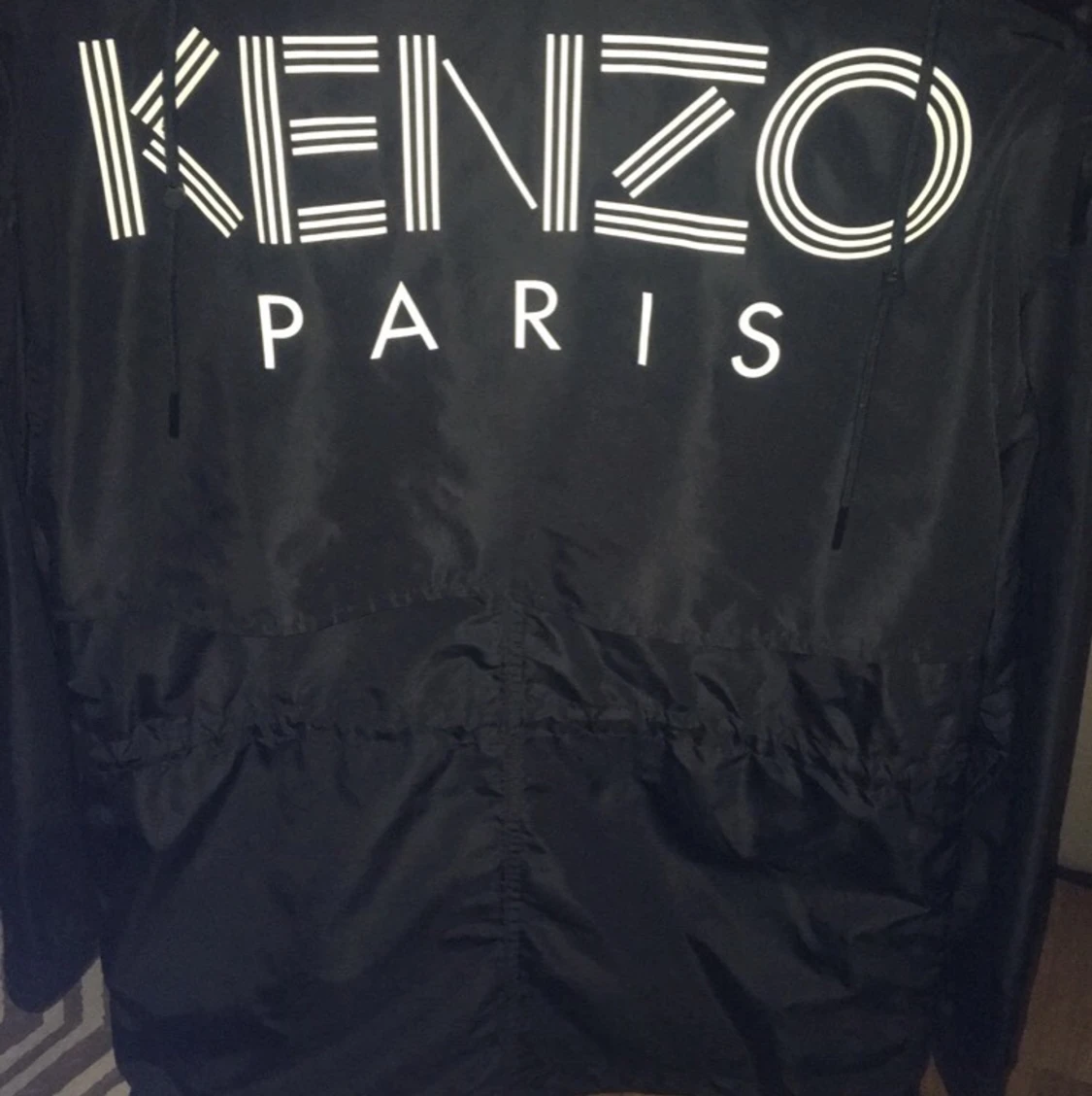 En kenzo jacka  - 91