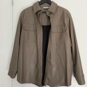 Höst overshirt - Super snygg! Perfekt skick! 