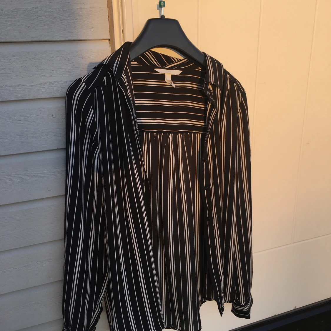 Skjorta aldrig använd 