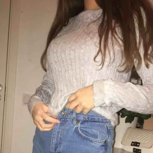  - Grå/blå kabelskornas tröja från kappahl