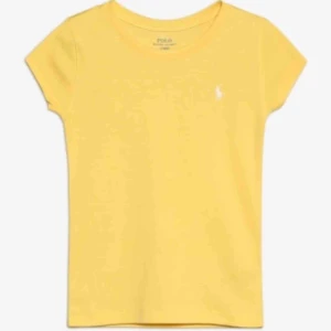  - Jag säljer en T-shirt från Ralph lauren, helt oanvänd. Köpt för 395:- Storlek: XL i barnstorlek men motsvarar en XS-S eller 164-170. Bud från 100:- Kommer från ett djur och rökfritt hem.