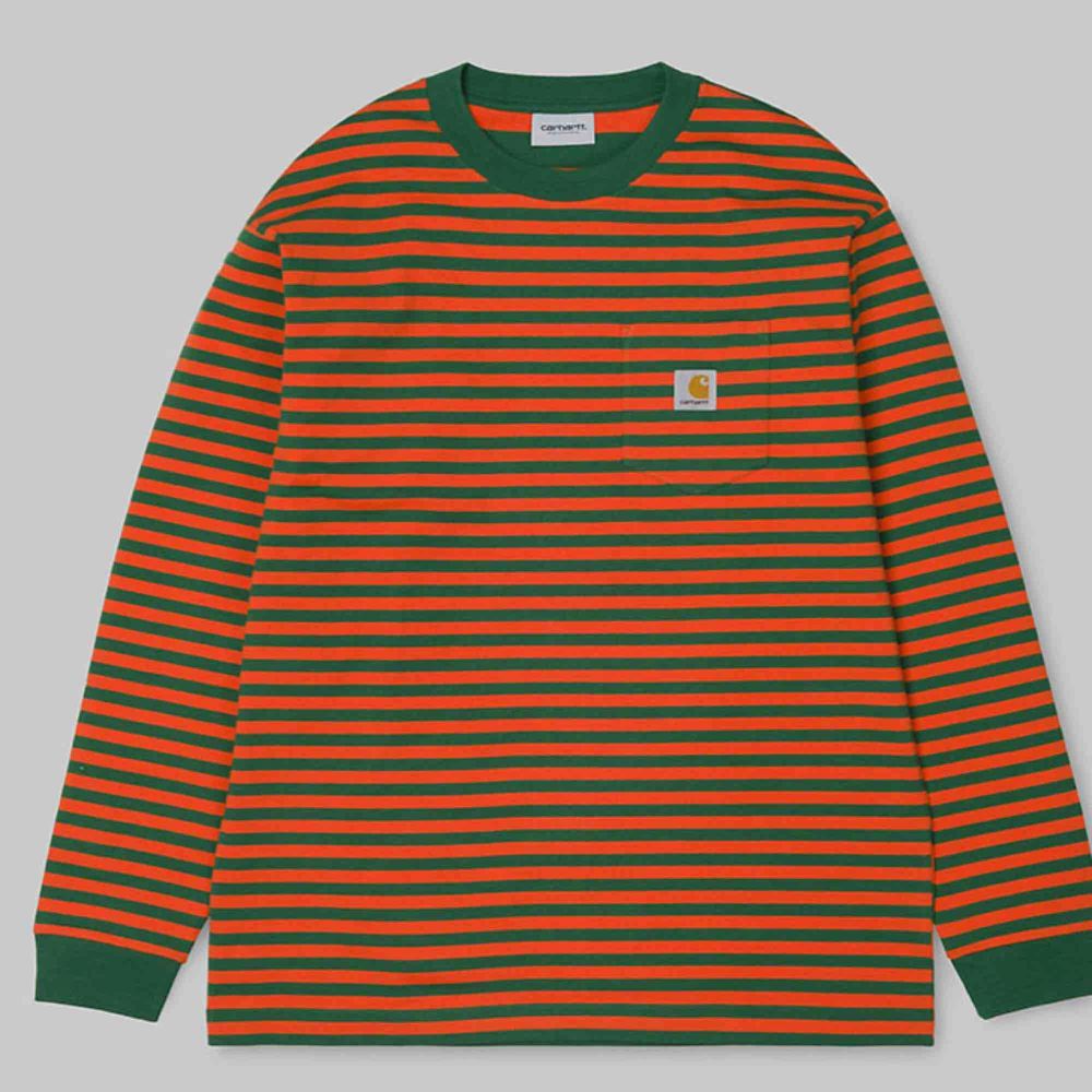 Carhartt Wip, Orange/grön randig tröja med bröstficka. Använd 1 gång. Nyskick! . Huvtröjor & Träningströjor.