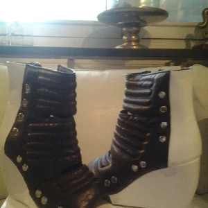  - nya i kartong,, häftiga för den som vågar;)stl 37