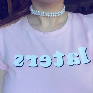  - SUPERFIN crop top köpt på forever21 i USA! Använd cirka 2-3 ggr och fint skick! 