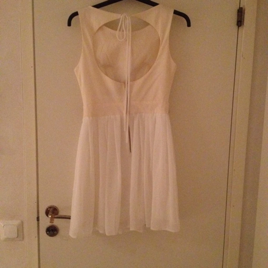 Jättefin studentklänning. Använd 1 gång. Pris kan diskuteras - 1395010566