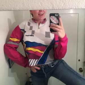  - Tröja från Ellesse!! Skitcool!!