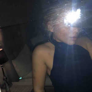  - En fin blå tröja 