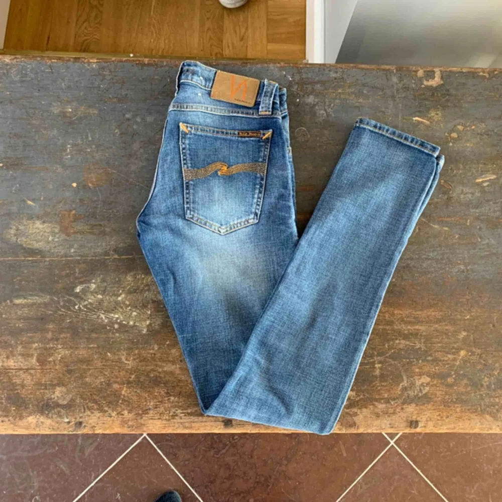 Smala skinny jeans . Jeans & Byxor.