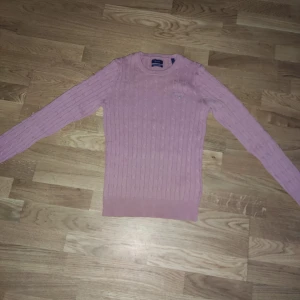 Stickad Gant tröja storlek S - Jätteskönt stickad Gant tröja aldrig använd