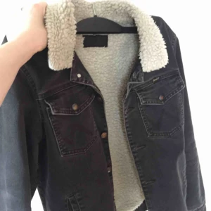 Jeans jacket  - Cutest jacket 💥💥💥 unisex!