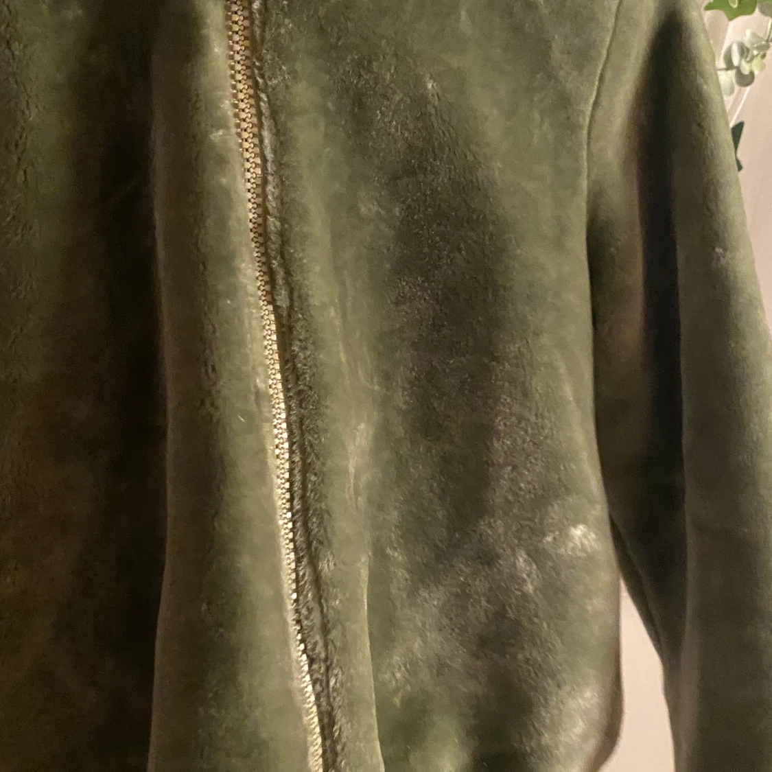 grön fluffig jacka  - 91