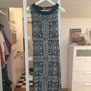  - Långklänning från Indiska, aldrig använd