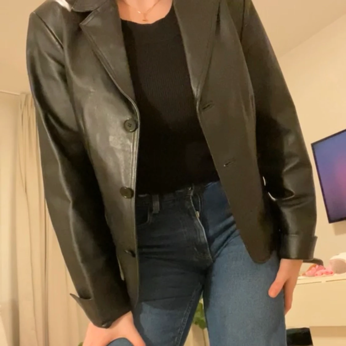 KAVAJ I LÄDERIMITATION  - 91