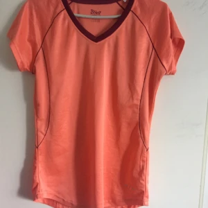  - Träningstopp som använd bara en gång. Är från okänt märke.