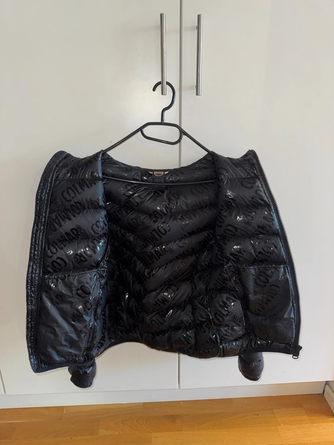 Svart pufferjacka från Colmar - 2