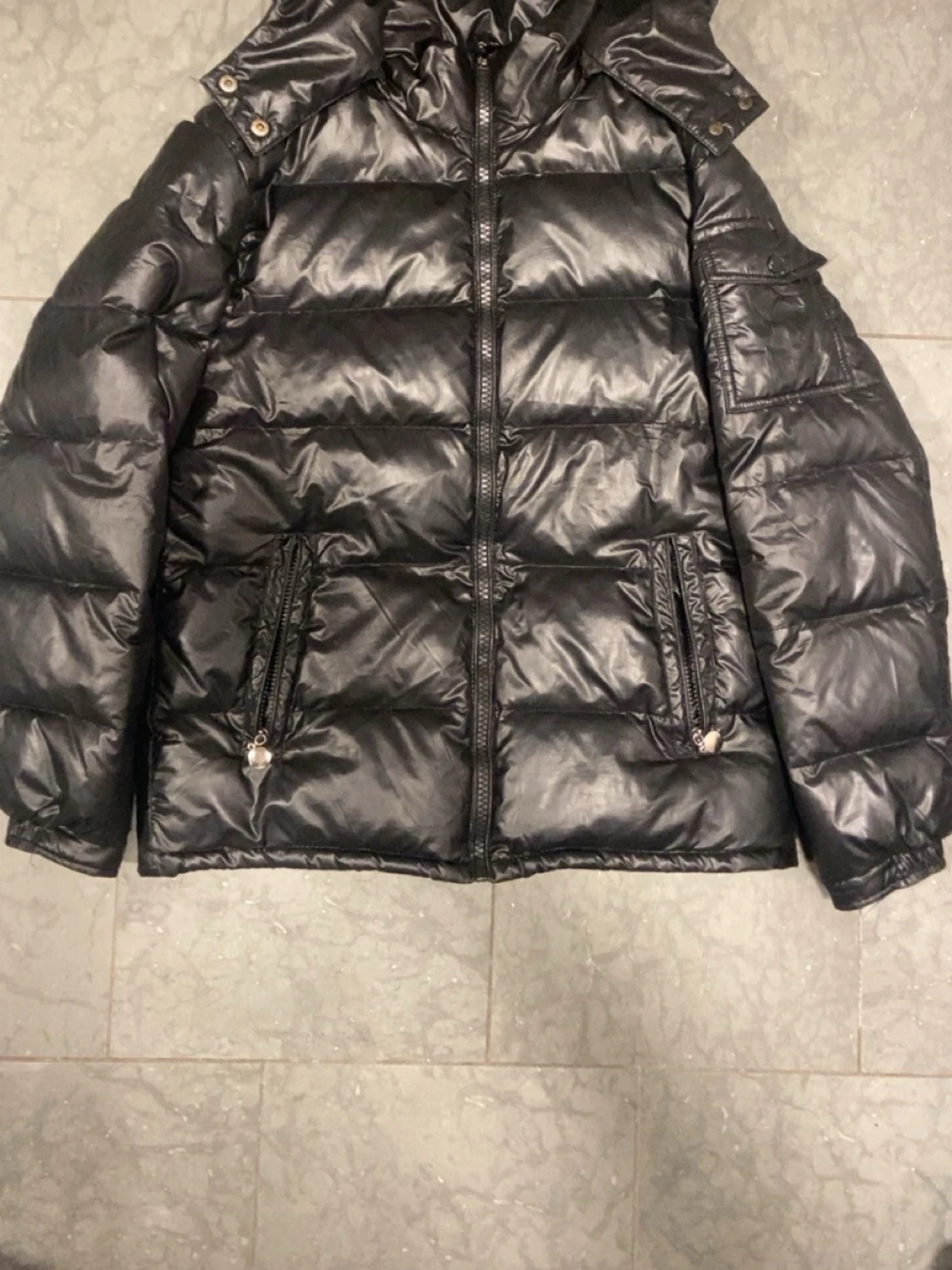 Svart puffer jacka - 2