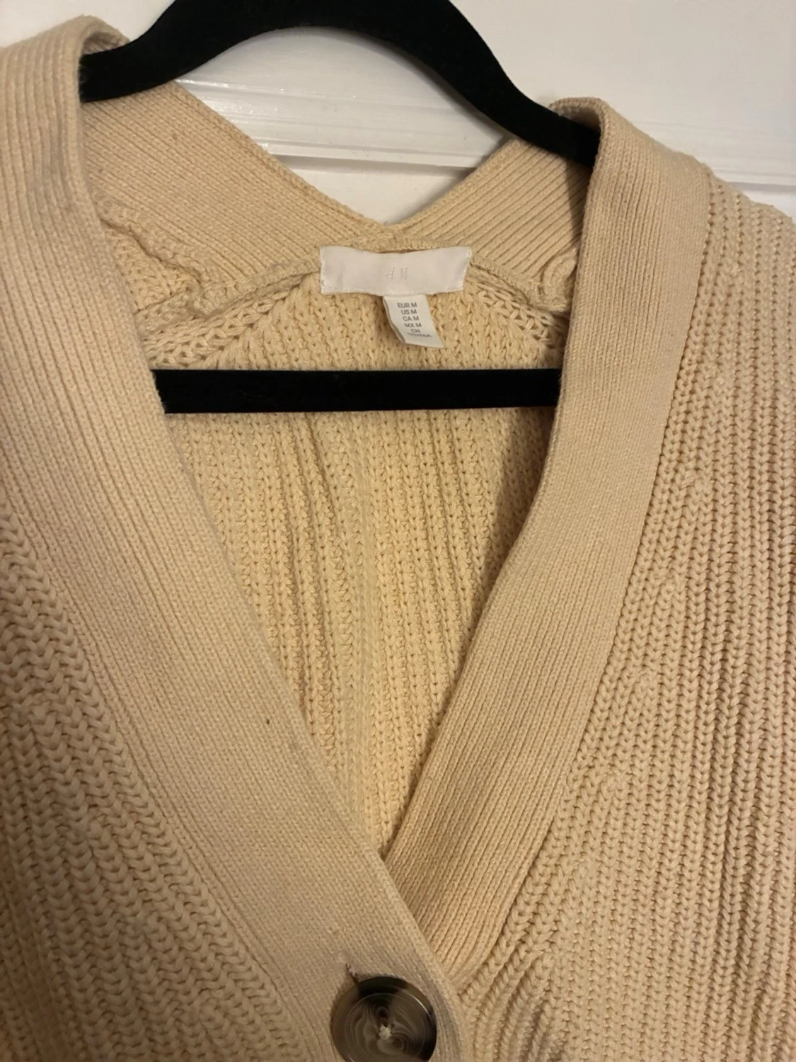 Beige/gul stickad kofta från H&M - 1