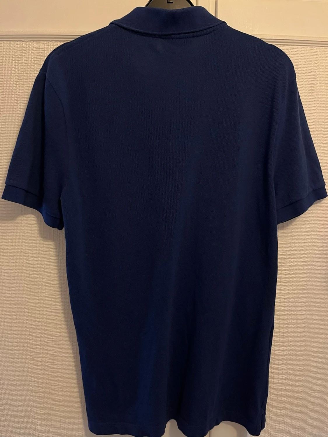 Marinblå pikétröja från Lacoste - 2