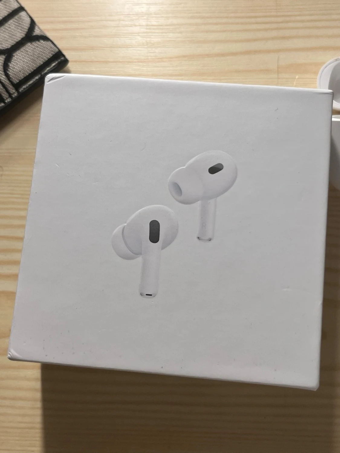 AirPods Pro (2nd generation) med MagSafe-laddningsetui (USB-C) - 3