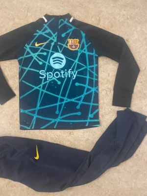 Helt ny fc Barcelona dress! - Helt ny fc Barcelona dress!