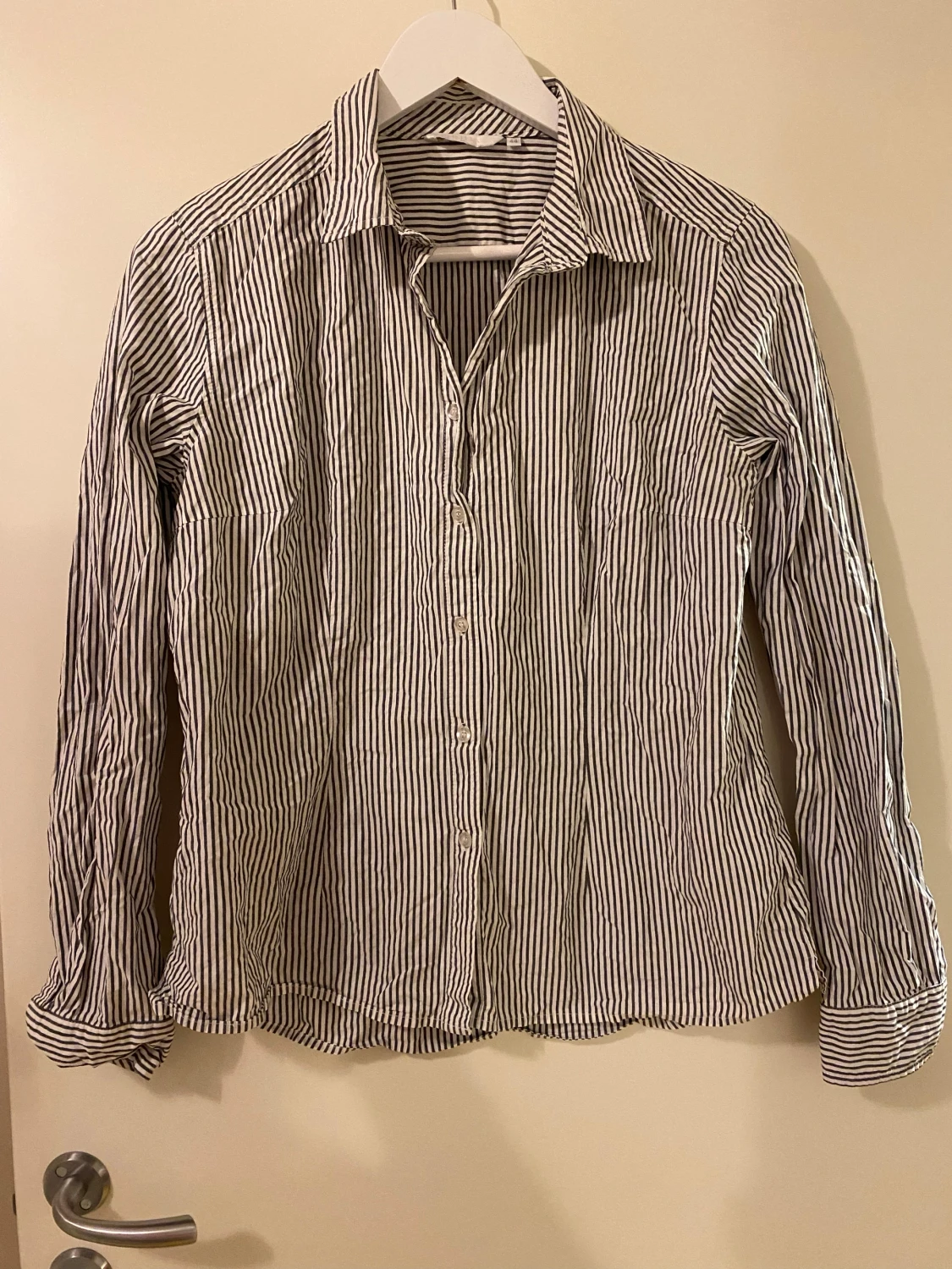 Randig skjorta från HM , storlek 44 - 1